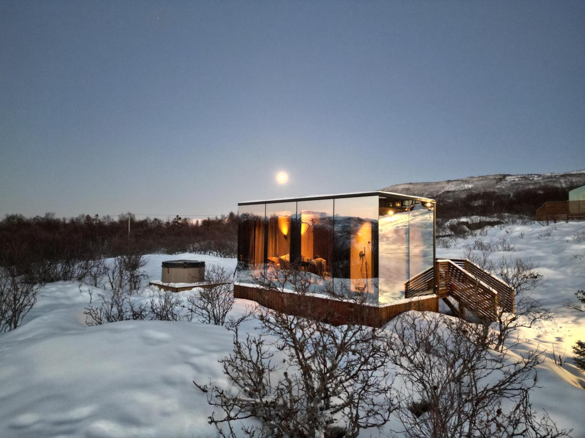 Utstrand Wonderinn Arctic מראה חיצוני תמונה