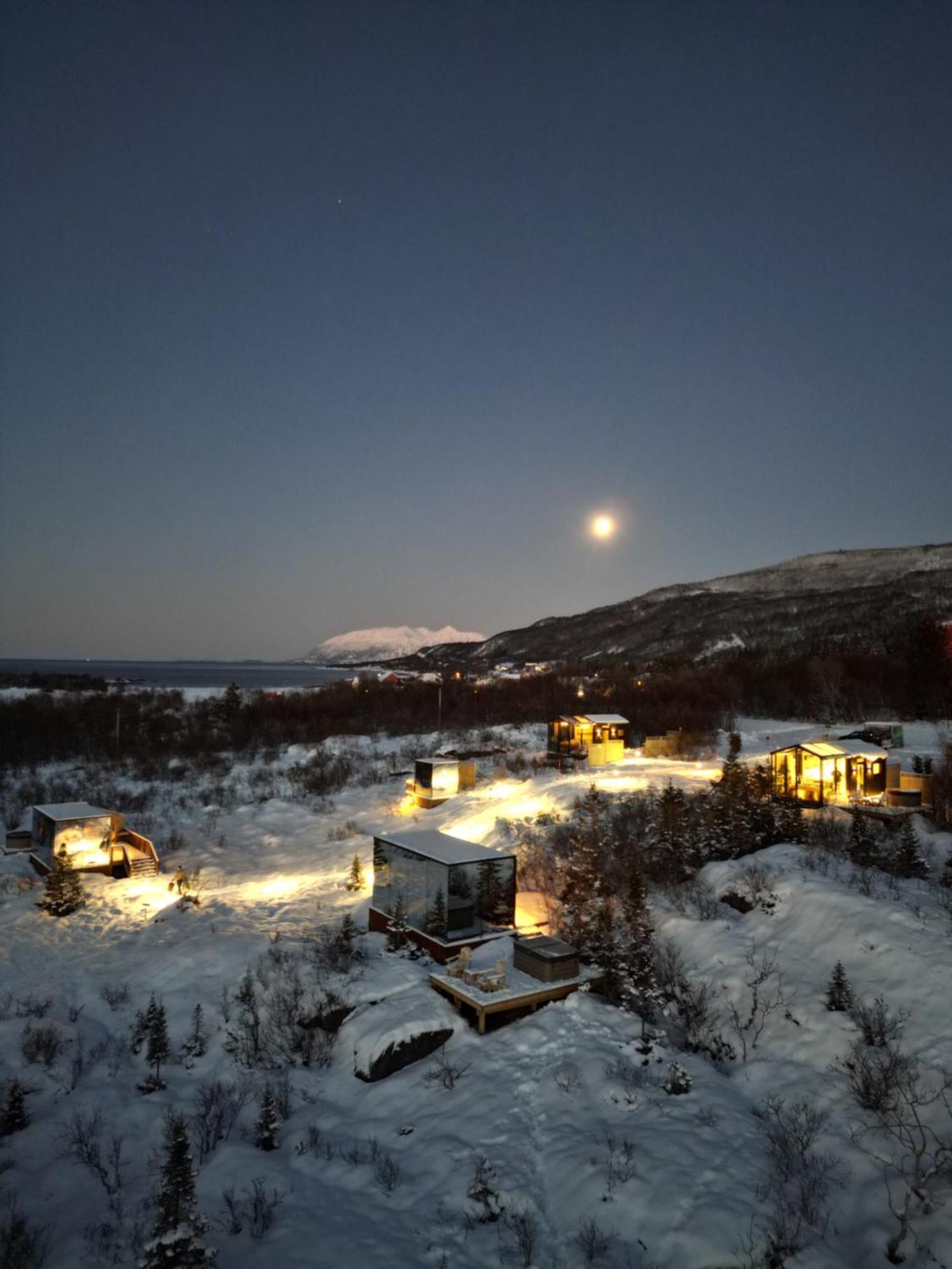 Utstrand Wonderinn Arctic מראה חיצוני תמונה
